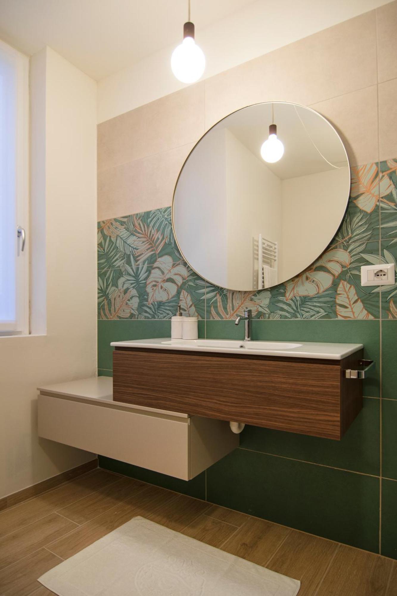 Gigi Suites&Apartments Stresa Bagian luar foto