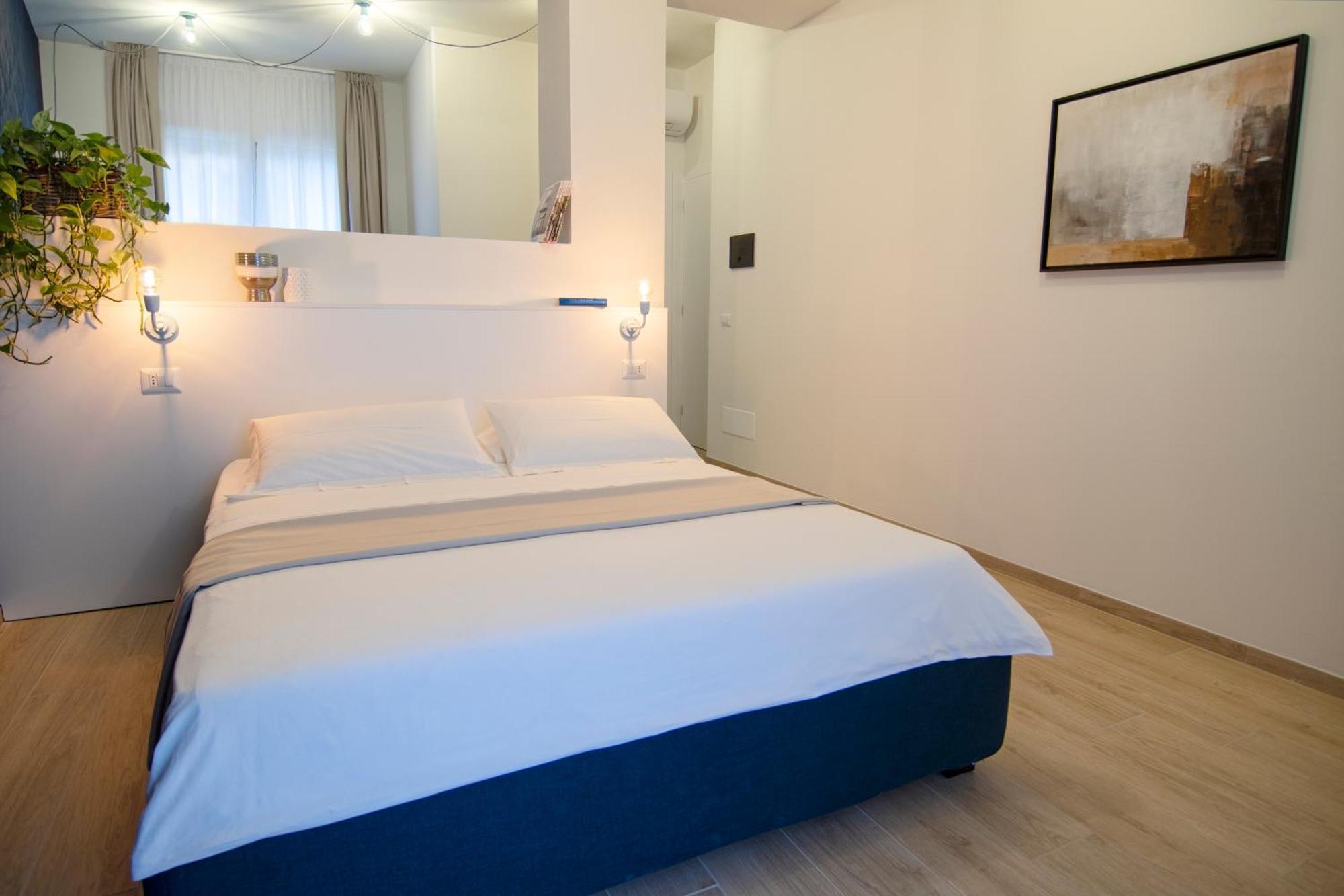 Gigi Suites&Apartments Stresa Bagian luar foto