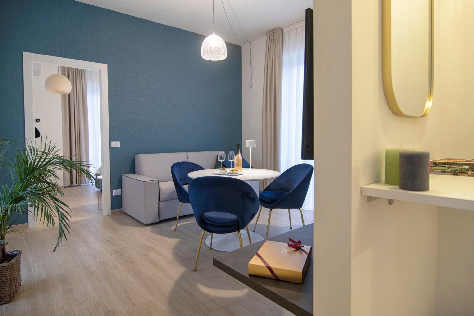 Gigi Suites&Apartments Stresa Bagian luar foto