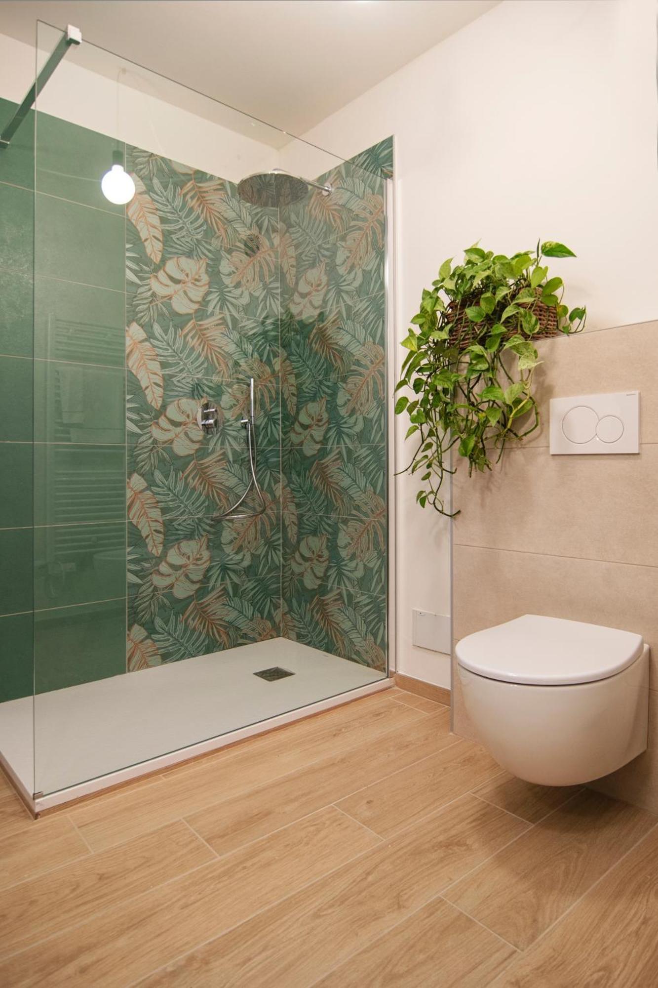 Gigi Suites&Apartments Stresa Bagian luar foto