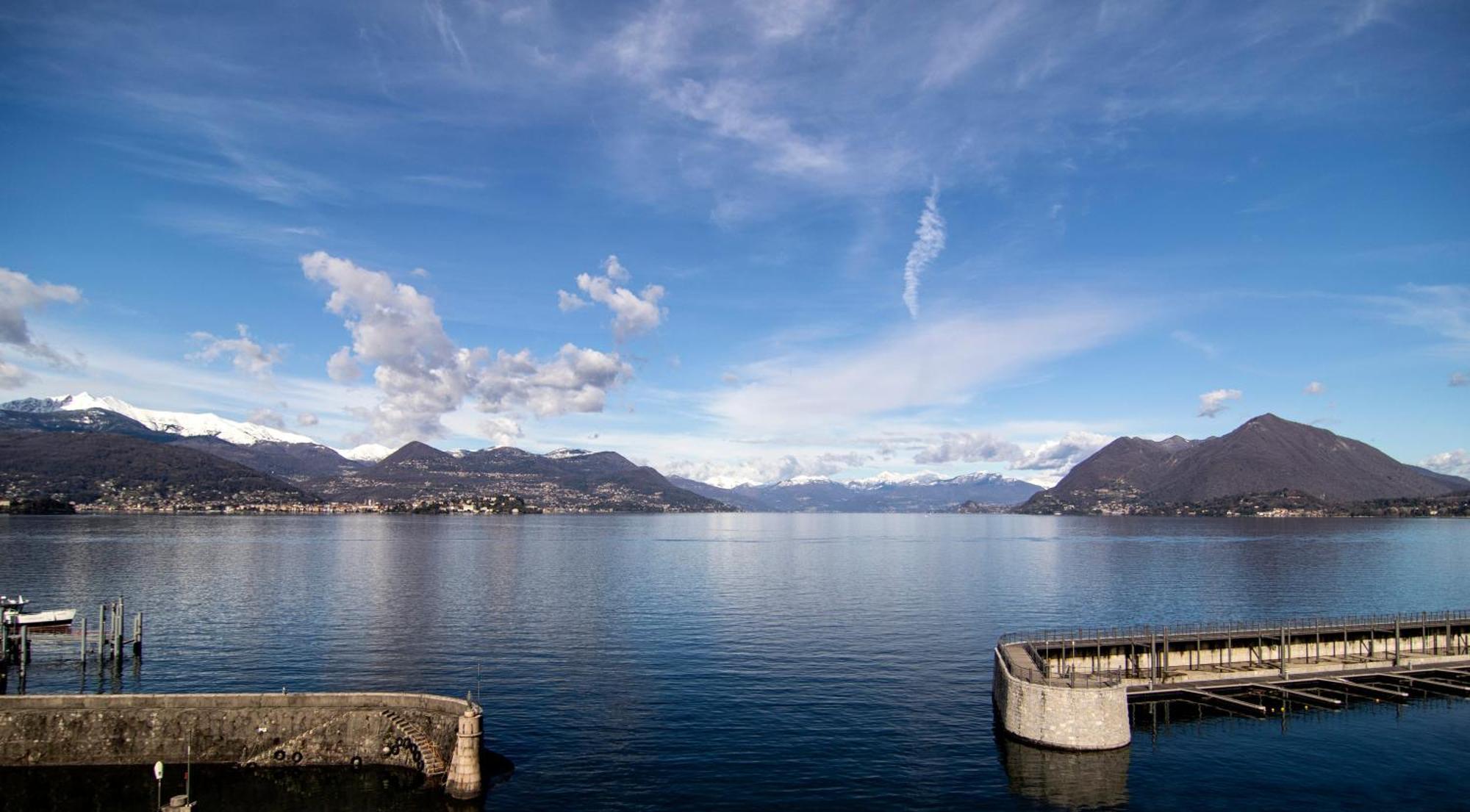 Gigi Suites&Apartments Stresa Bagian luar foto